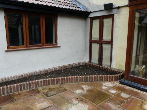 Wheelchair friendly garden 6